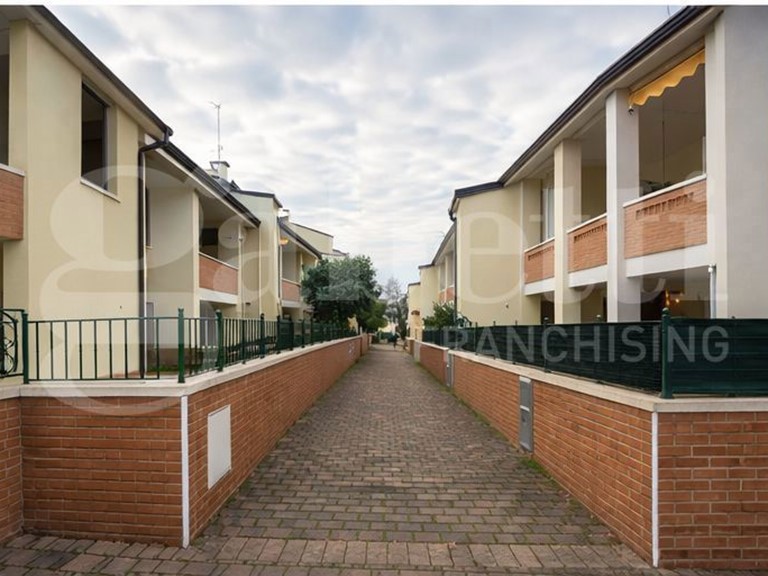 Trilocale in Vendita a Comacchio, 169'000&euro;, 70 m², arredato