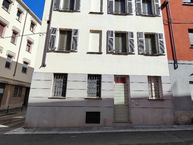 Bilocale in Vendita a Piacenza, 135'000&euro;, 52 m², arredato, con Box