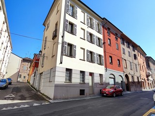 Bilocale in Vendita a Piacenza, 135'000&euro;, 52 m², arredato, con Box