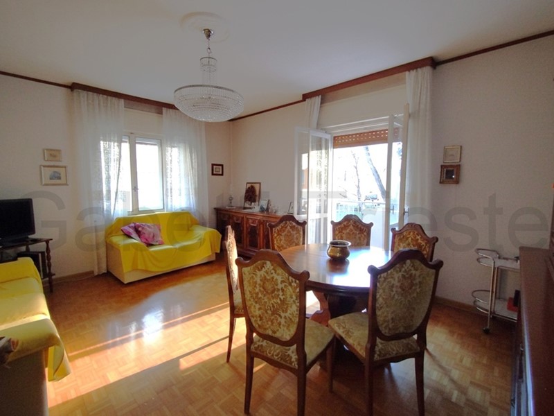 Trilocale in Affitto a Trieste, 860&euro;, 126 m², arredato