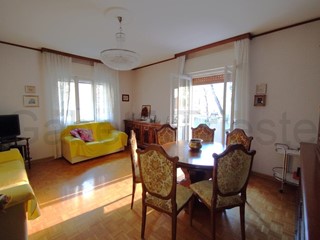 Trilocale in Affitto a Trieste, 860&euro;, 126 m², arredato