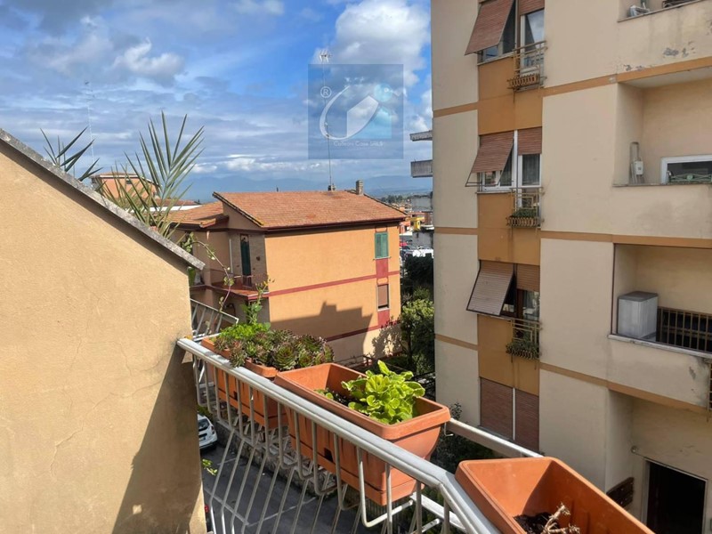 Trilocale in Vendita a Monterotondo, 165'000&euro;, 84 m², arredato