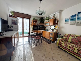 Trilocale in Vendita a Gatteo, 179'000&euro;, 71 m², con Box