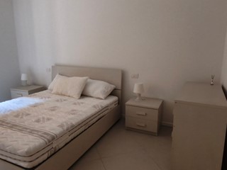 Bilocale in Affitto a Modena, zona Centro cittÃ, 900&euro;, 50 m², arredato