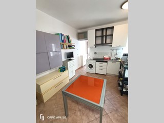 Monolocale in Vendita a Genova, zona Sestri Ponente, 40'000&euro;, 35 m², arredato