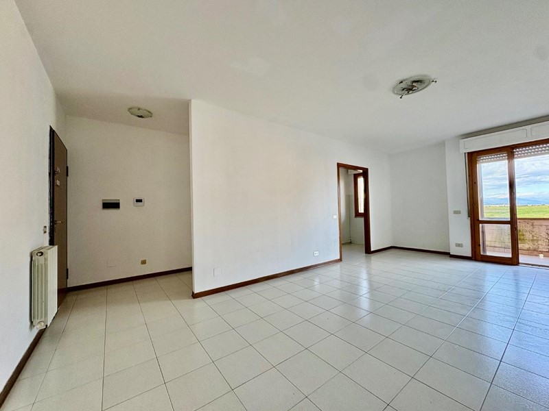 Quadrilocale in Vendita a Casciana Terme Lari, zona Perignano, 145'000&euro;, 85 m², con Box