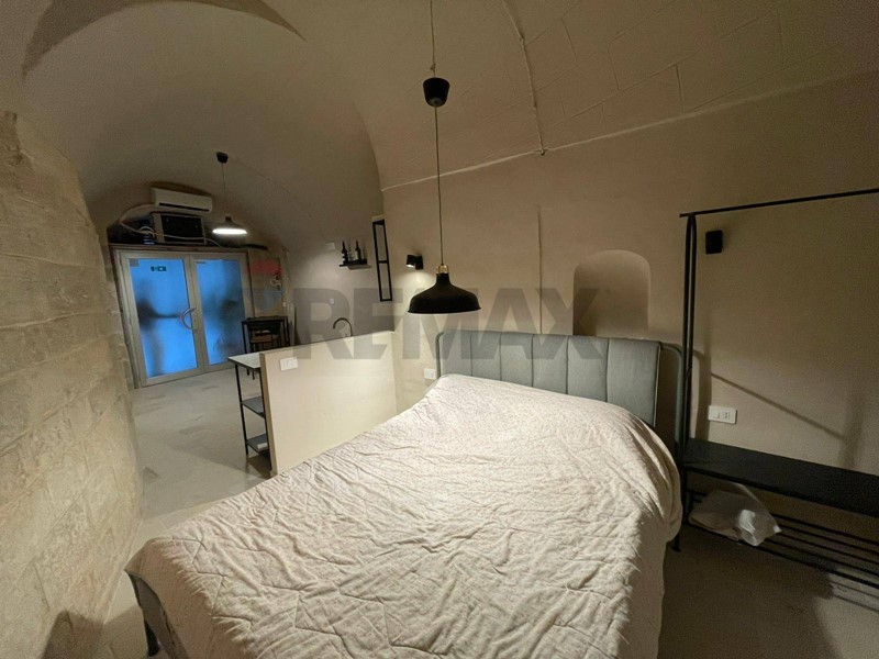 Bilocale in Vendita a Trani, 72'000&euro;, 56 m²