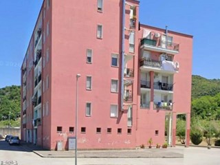Quadrilocale in Vendita a Salerno, 190'000&euro;, 110 m²