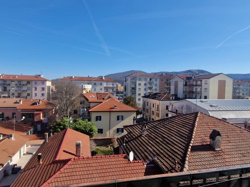 Quadrilocale in Vendita a Cairo Montenotte, 180'000&euro;, 120 m²