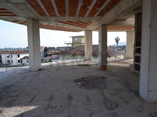 Quadrilocale in Vendita a Calvi Risorta, 180'000&euro;, 145 m²