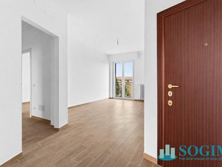 Trilocale in Vendita a Milano, 235'000&euro;, 88 m²