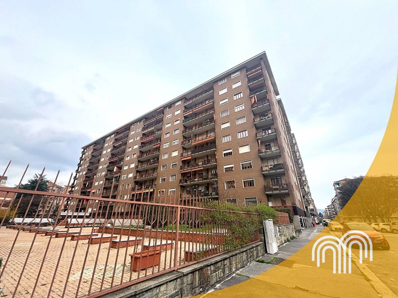 Quadrilocale in Vendita a Torino, 340'000&euro;, 130 m²