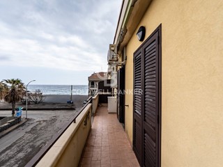 Trilocale in Vendita a Mascali, 119'000&euro;, 75 m²