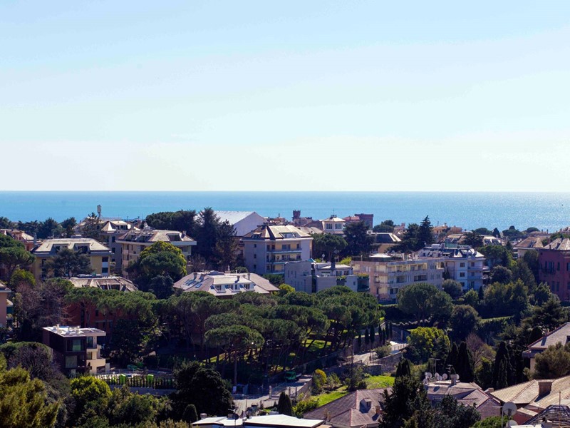 Appartamento in Vendita a Genova, 665'000&euro;, 145 m²