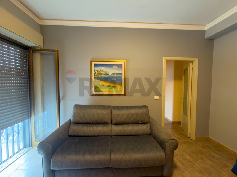 Quadrilocale in Vendita a Catania, 75'000&euro;, 62 m²