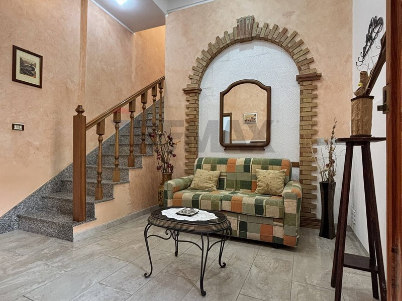 Quadrilocale in Vendita a Avola, 230'000&euro;, 179 m²