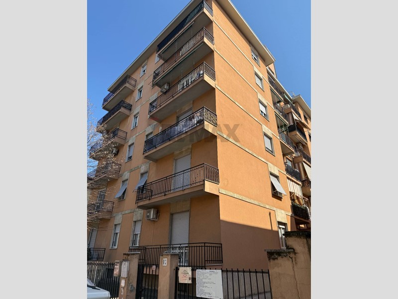 Trilocale in Affitto a Parma, 800&euro;, 90 m²