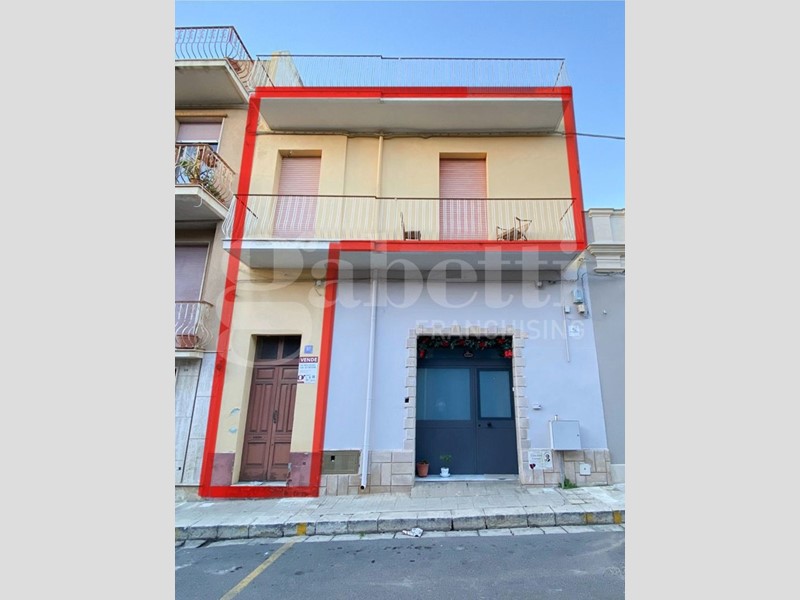 Appartamento in Vendita a Pachino, 68'000&euro;, 110 m²