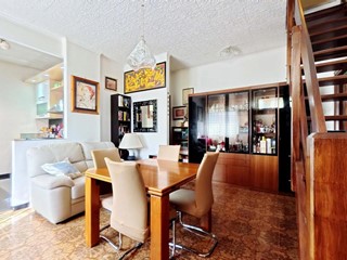 Quadrilocale in Vendita a Roma, 185'000&euro;, 100 m²