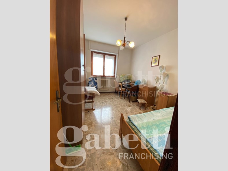 Appartamento in Vendita a Macerata, 168'000&euro;, 115 m², arredato, con Box