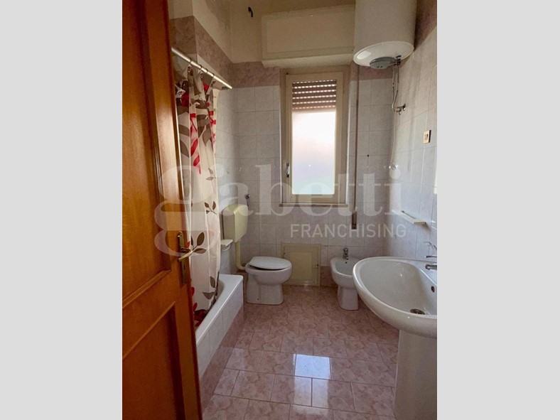 Trilocale in Vendita a Palermo, 185'000&euro;, 100 m²