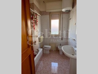 Trilocale in Vendita a Palermo, 185'000&euro;, 100 m²