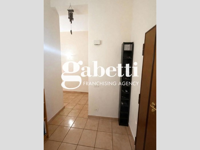 Trilocale in Vendita a Roma, 249'000&euro;, 77 m²