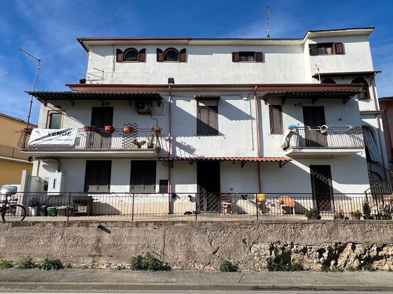Trilocale in Vendita a Fiano Romano, 109'000&euro;, 60 m²