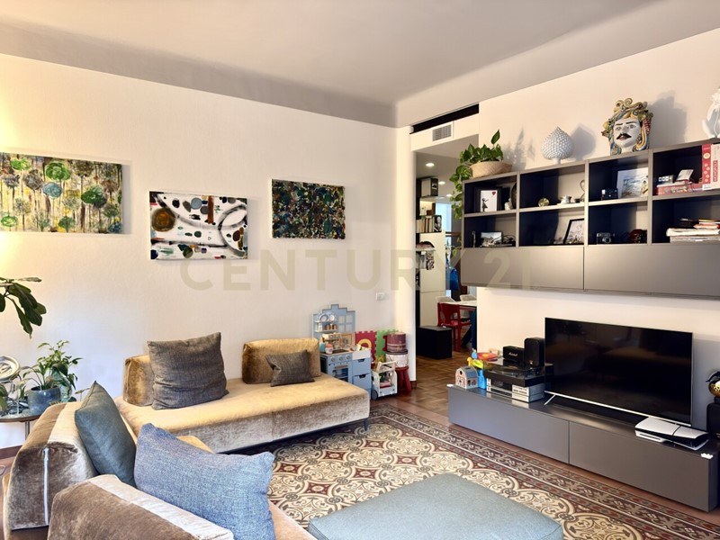 Appartamento in Vendita a Verona, 465'000&euro;, 110 m²