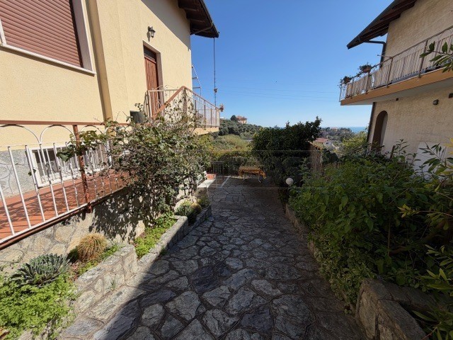 Appartamento in Vendita a Boissano, 319'000&euro;, 111 m², arredato