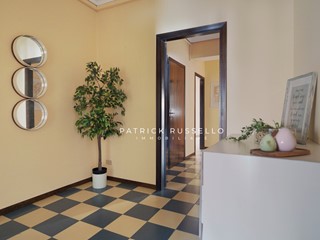 Appartamento in Vendita a Gela, 150'000&euro;, 147 m²