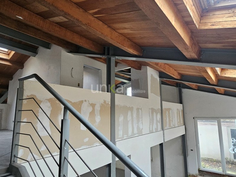Appartamento in Vendita a Jesi, 135'000&euro;, 200 m²