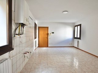 Bilocale in Vendita a San Pietro in Casale, 79'000&euro;, 55 m²