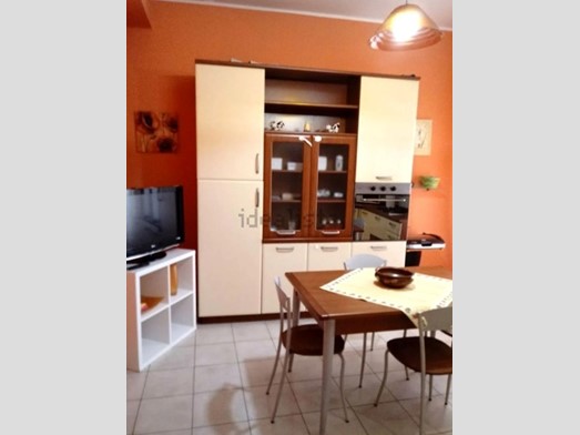 Trilocale in Vendita a Siracusa, zona Adda Gelone Timoleonte, 105'000&euro;, 98 m²