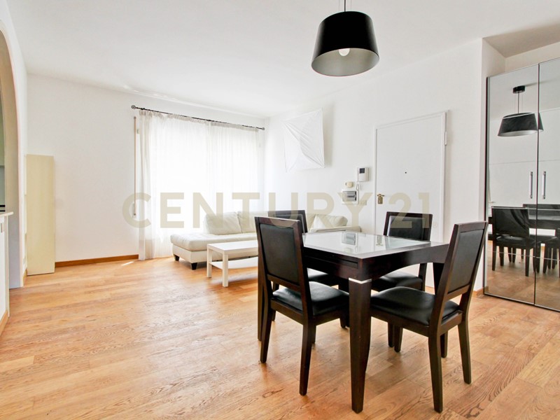Appartamento in Affitto a Roma, 1'350&euro;, 79 m²