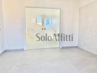 Trilocale in Affitto a Bari, zona San Pasquale, 950&euro;, 113 m²