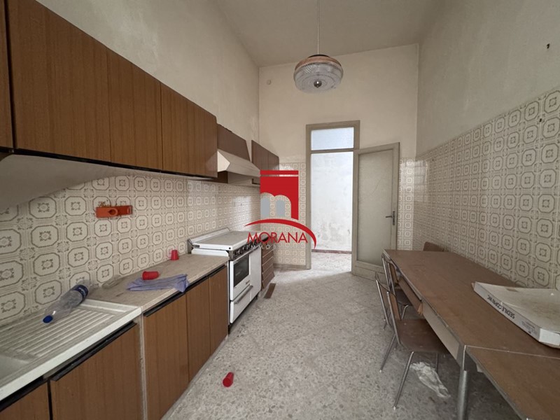 Quadrilocale in Vendita a Trapani, 65'000&euro;, 117 m²
