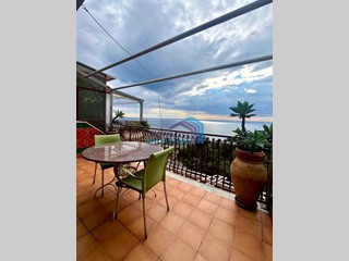 Attico in Vendita a Letojanni, 124'000&euro;, 99 m²