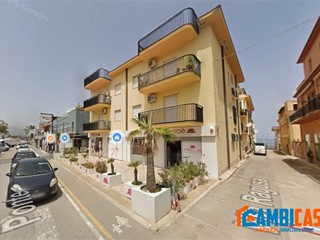 Appartamento in Vendita a Balestrate, 157'000&euro;, 155 m²