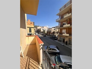 Appartamento in Affitto a Melito di Porto Salvo, 120 m²