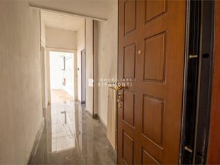 Trilocale in Vendita a Lecco, 125'000&euro;, 72 m²