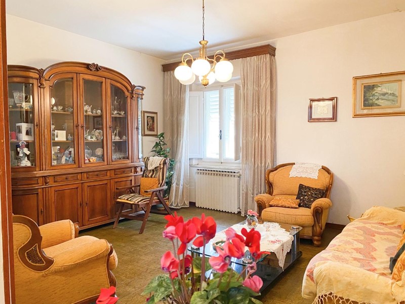 Quadrilocale in Vendita a Vinci, zona Sovigliana, 165'000&euro;, 90 m²
