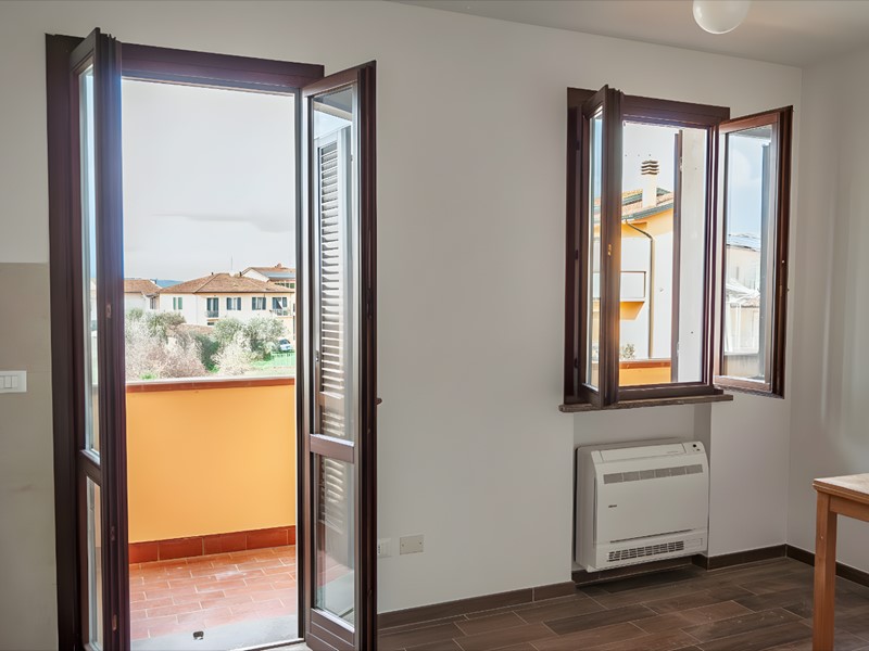 Trilocale in Affitto a Montopoli in Val d'Arno, zona San Romano, 700&euro;, 55 m², con Box
