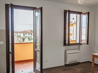 Trilocale in Affitto a Montopoli in Val d'Arno, zona San Romano, 700&euro;, 55 m², con Box
