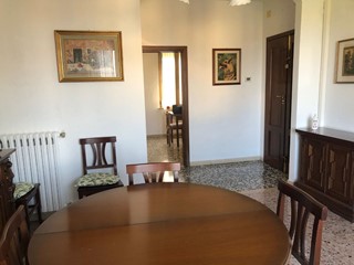Quadrilocale in Vendita a Pontedera, 145'000&euro;, 90 m², arredato, con Box