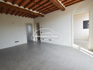 Appartamento in Vendita a Capannori, zona Pieve San Paolo, 280'000&euro;, 120 m²