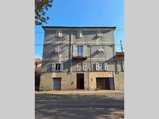 Quadrilocale in Vendita a Novi Ligure, 12'763&euro;, 85 m²