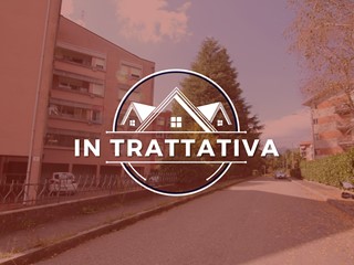 Trilocale in Vendita a Varese, 75'000&euro;, 94 m²
