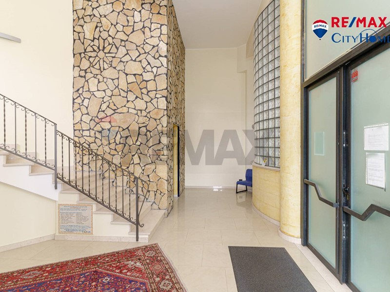 Appartamento in Vendita a Aci Sant'Antonio, 2'500'000&euro;, 2852 m²