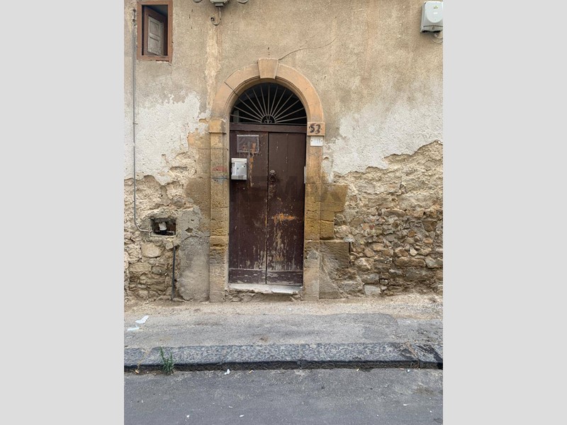 Bilocale in Vendita a Caltanissetta, 12'000&euro;, 50 m²